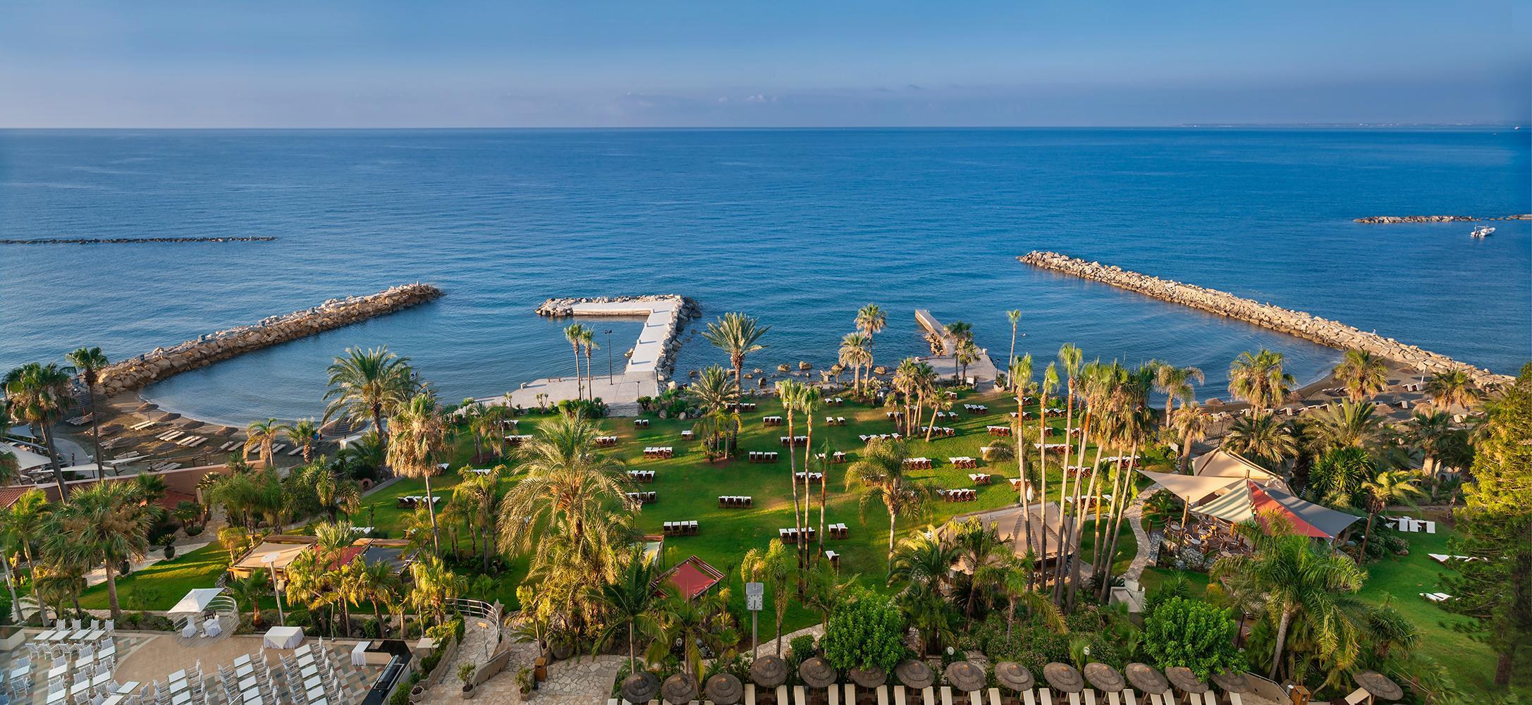 Amathus Beach Hotel Lemesós Eksteriør bilde The Mediterranean Sea at the Dan Hotel, Tel Aviv