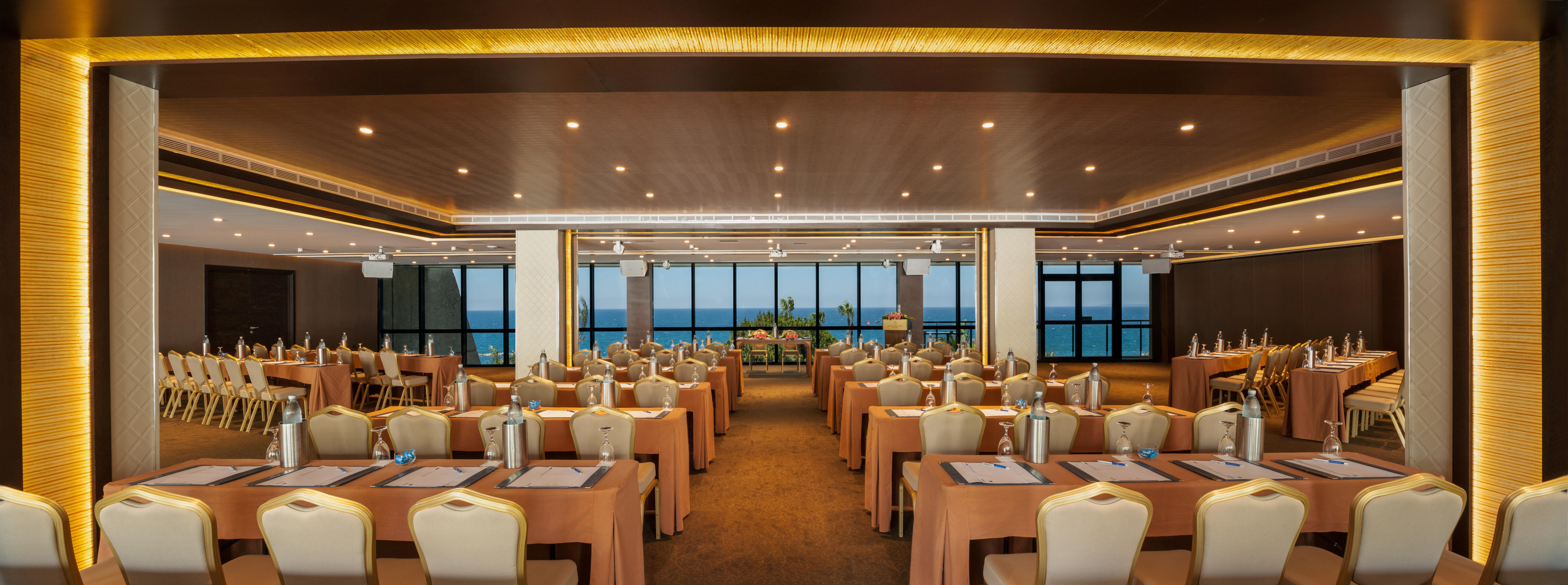 Amathus Beach Hotel Lemesós Eksteriør bilde Meeting room